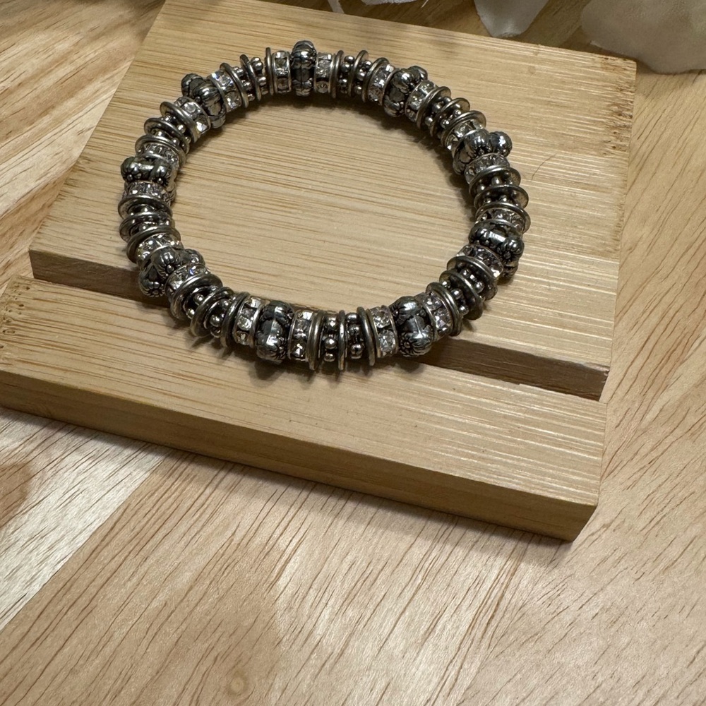 Felisha Silver Fashion Bracelet
